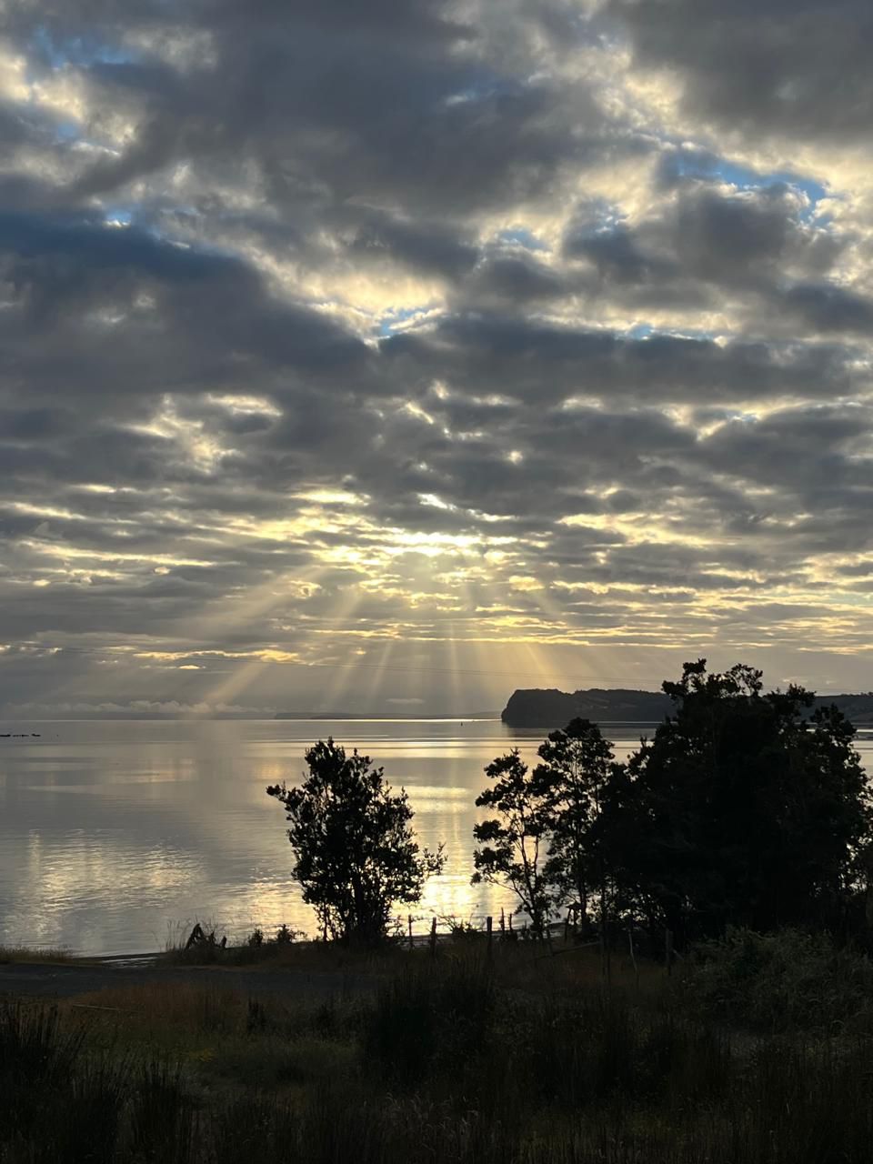 Sol atravesando las nubes
